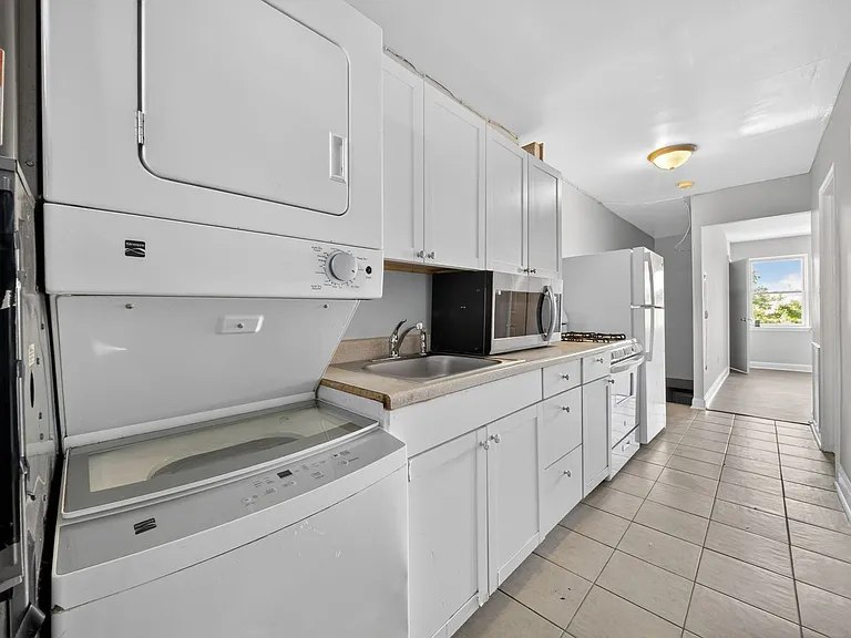 1714 Gales St NE — Photo 11