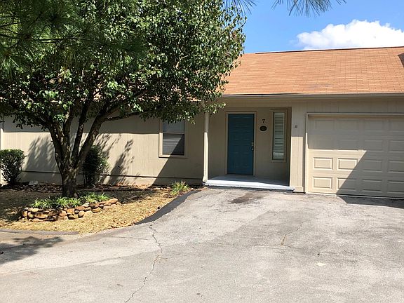 3rd image of 8500 Olde Colony Trl APT 7