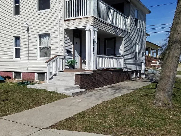 1118 Monroe St #2 — Photo 1