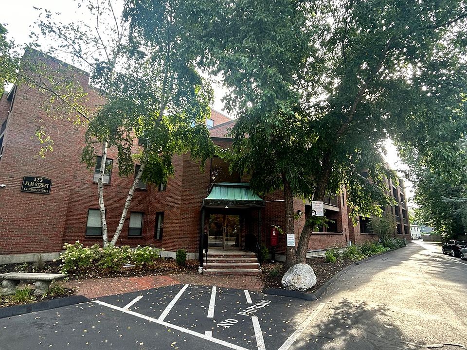1st image of 123 Elm St Floor 3