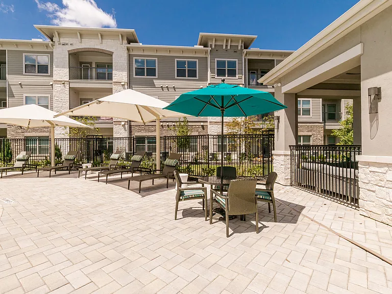 Cue Luxury Apartments — Photo 48