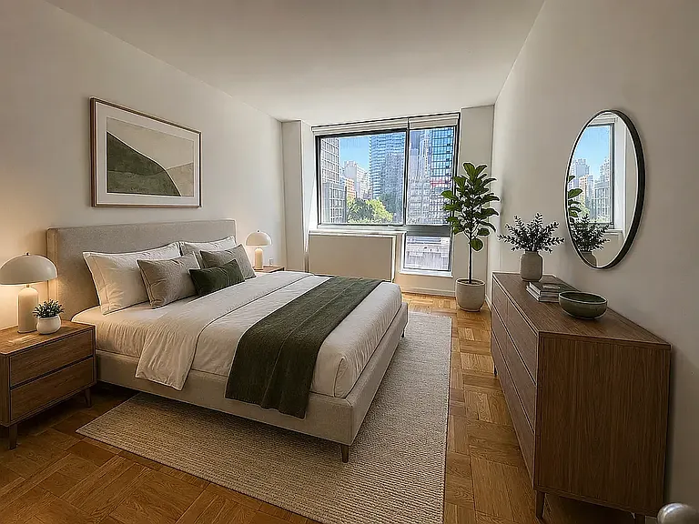 257 Gold St #5V — Photo 2