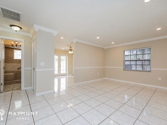 5th image of 2310 Chestnut Hills Dr