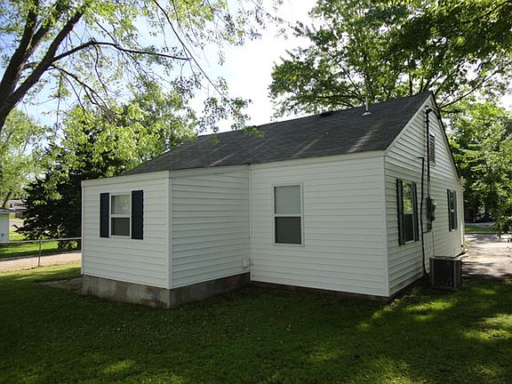 2nd image of 301 S Warfel St