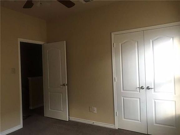 3rd image of 5916 Clearwater Dr