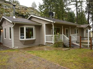 106 Ledgewood Dr, Bigfork, MT 59911