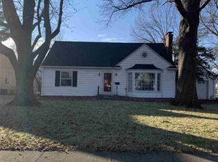 2101 S Walnut St, Springfield, IL 62704