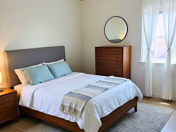 4th image of 805 Pismo Ct