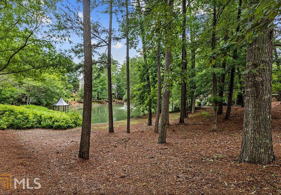 1st image of 130 Stone Pond Ln