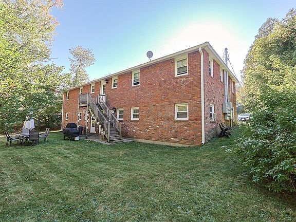 5th image of 8 Nelco Ave