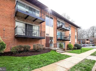 4116 Mangalore Dr APT 301, Annandale, VA 22003