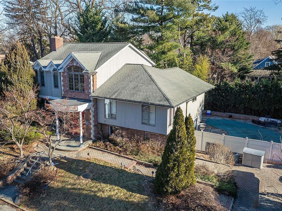 1st image of 5 Dubois Court