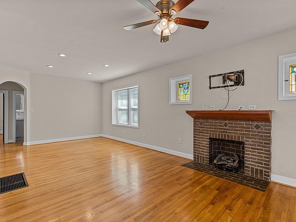 5th image of 6608 Arsenal St