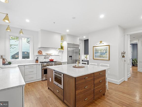 5th image of 5813 Ipswich Rd