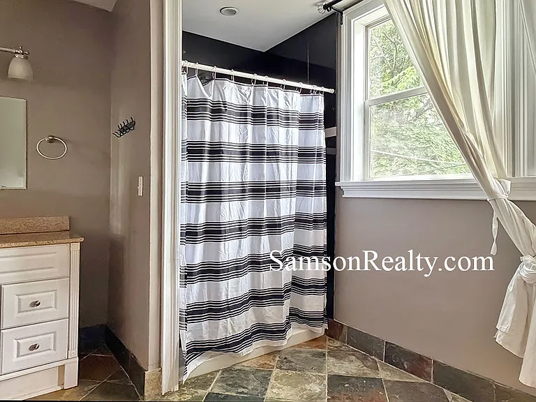 14 Bartlett Ave #2 — Photo 10