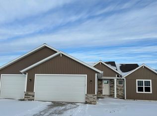 2946 E Sunstone Pl, Appleton, WI 54913