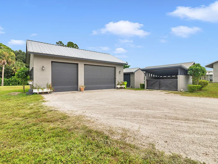 2770 E Rd — Photo 4
