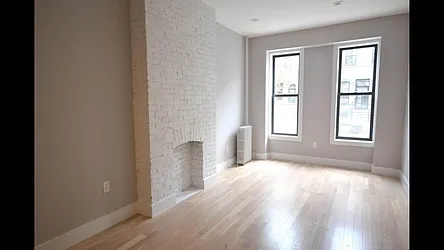 Rented by Roomeze