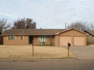 1109 Jefferson St, Plainview, TX 79072
