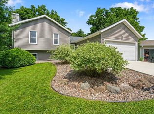 768 Grace St, Verona, WI 53593