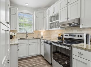 2113 Parkview, Carrollton, TX 75006