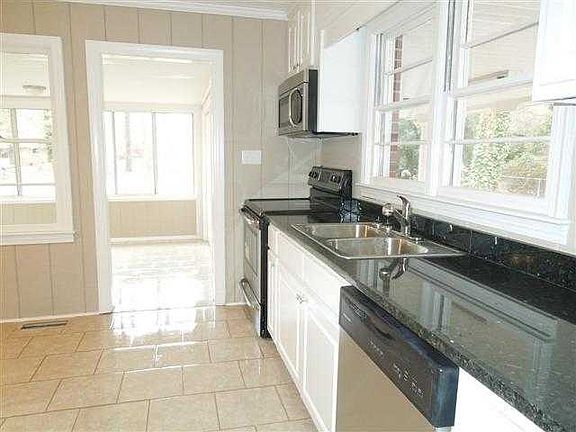 2nd image of 215 Creek Dr