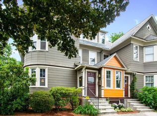 26 Alumni Ave, Providence, RI 02906