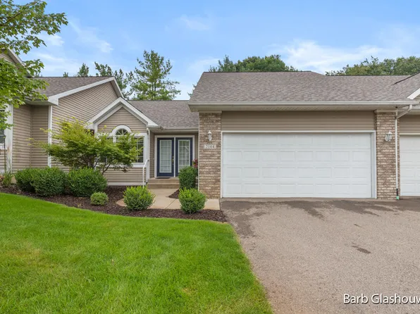 2104 Blue Bell Way NW, Grand Rapids, MI 49504
