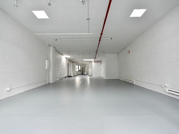2nd image of 255 Canal St Floor 6