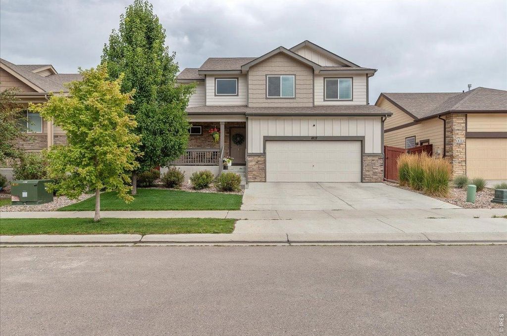 1827 Abundance Dr