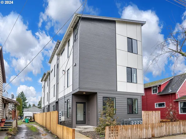 5926 N Michigan Ave #2, Portland, OR 97217