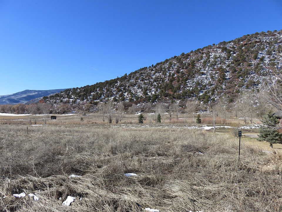 2nd image of 450 Red Cliff Cir