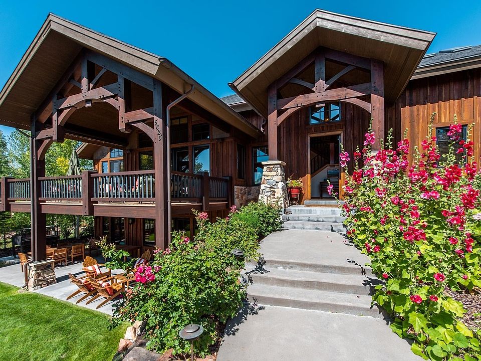 1st image of 5825 Mountain Ranch Dr