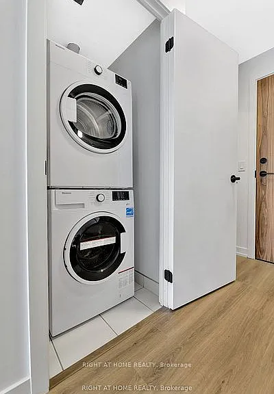 10 Lagerfeld Dr #401 — Photo 14