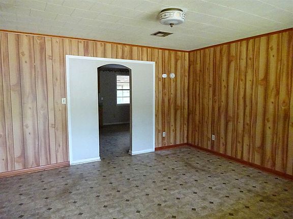 2nd image of 1800 Filmore St