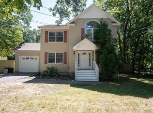 86 Moriches Middle Island Rd, Shirley, NY 11967