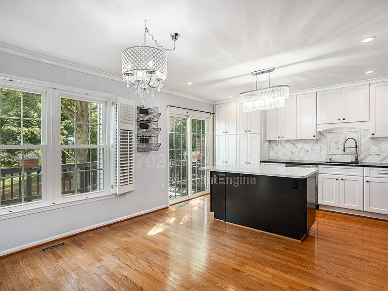 6107 Summer Park Ln — Photo 5