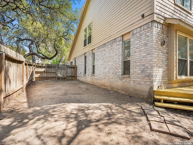 21119 Sierra Crst — Photo 28
