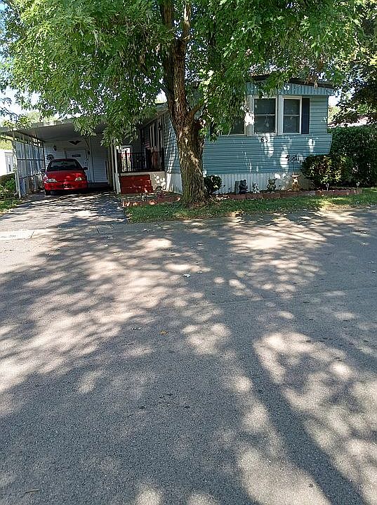 1st image of 63 Beechview Dr #63