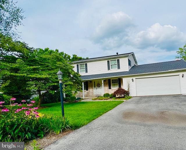 1st image of 411 Ridge Ave