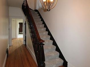 935 Center Pl, Dubuque, IA 52001