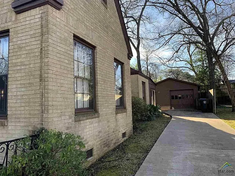 1317 Sneed Dr — Photo 26