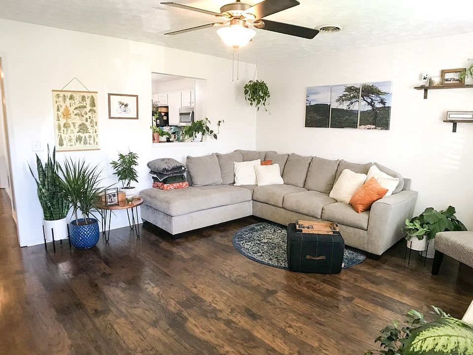 2nd image of 291 Indian Park Dr