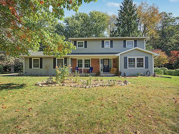 2nd image of 238 Watkins Ln