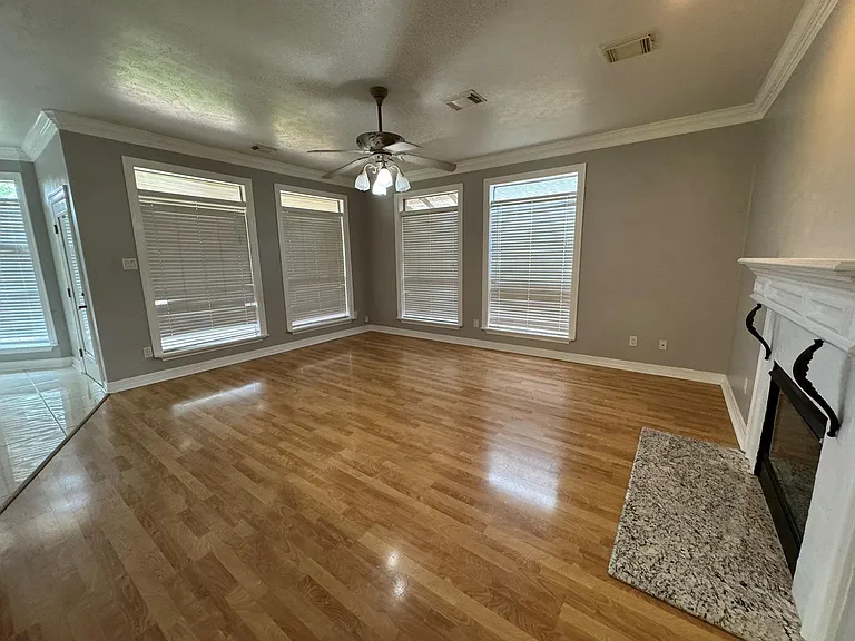 15314 Carsen Bend Dr — Photo 5