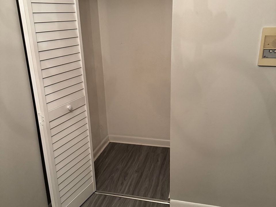 1st image of 54 Elmwood Park #2B