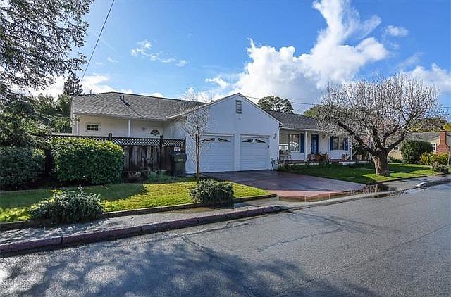1st image of 146 E Portola Ave