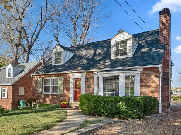 301 Newport Ave, Saint Louis, MO 63119
