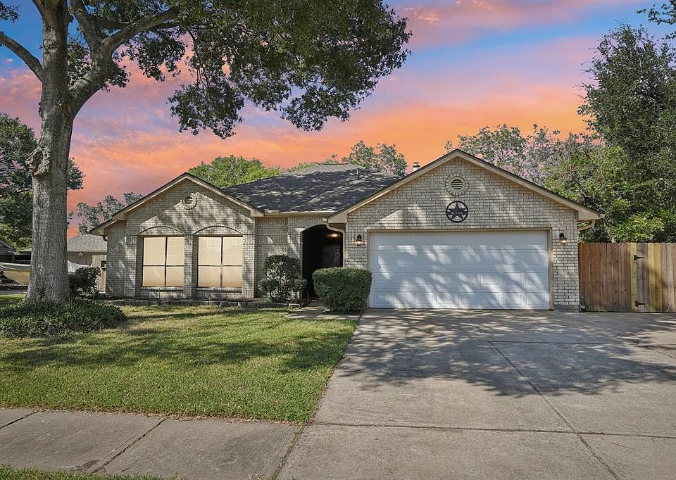1st image of 1414 Wesley Lane