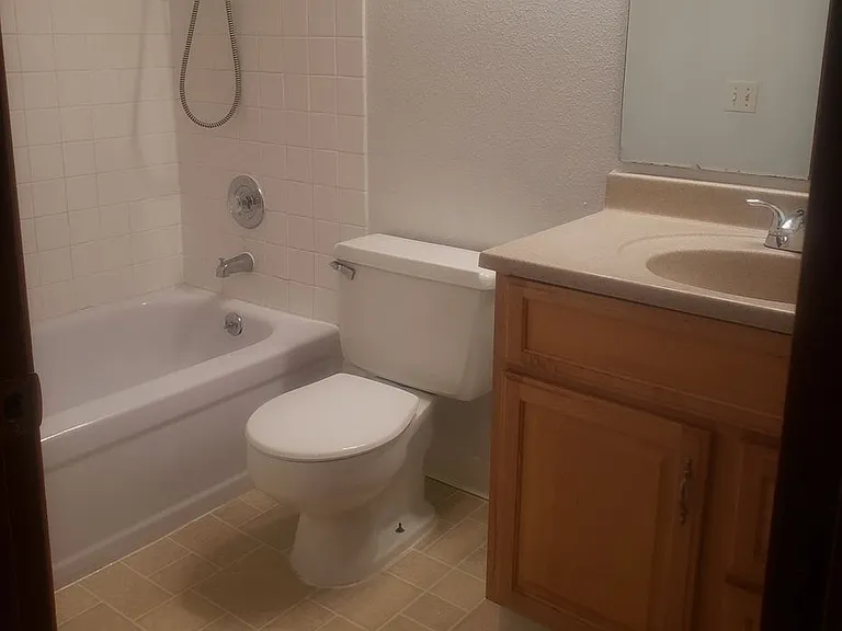 14440 SW Barlow Rd — Photo 16